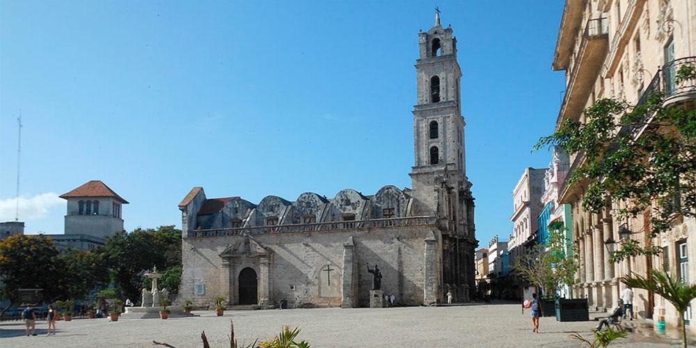 Plaza San Francisco de Asis